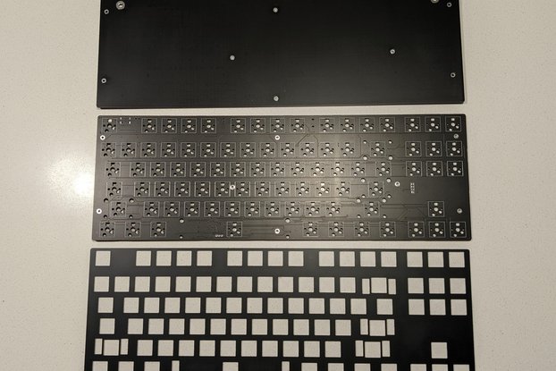 PyKey87 - RGB TKL Keyboard with a RP2040
