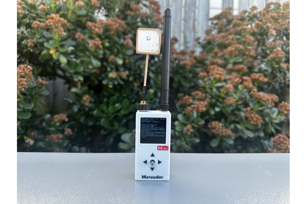 ESP32 Marauder Pocket Unit Mini, with GPS 1