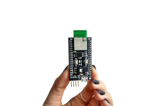 Makerville Knit - The professional WiFi board