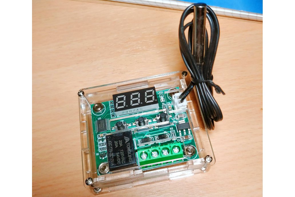 Adjustable temperature relay sensor & acrylic box 1