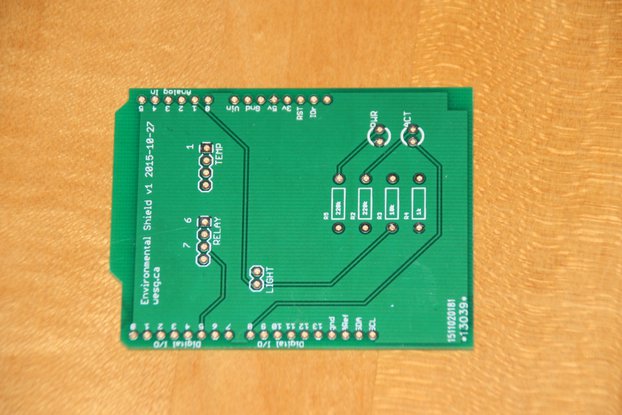 IoT temperature and humidity Arduino shield