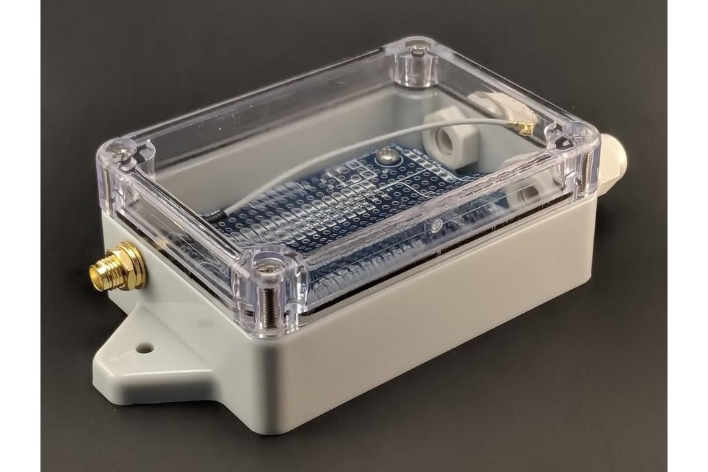 qBoxMini DIY IoT Enclosure Kit (One SMA) 1