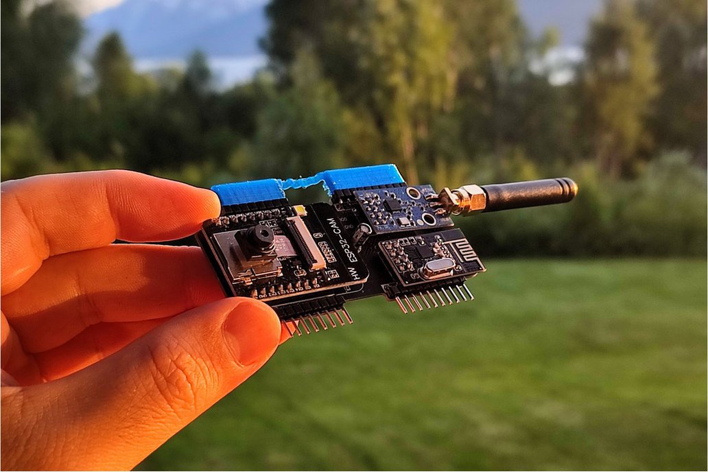 Mayhem v2 for the Flipper: ESP32CAM+SD+NRF+CC 1