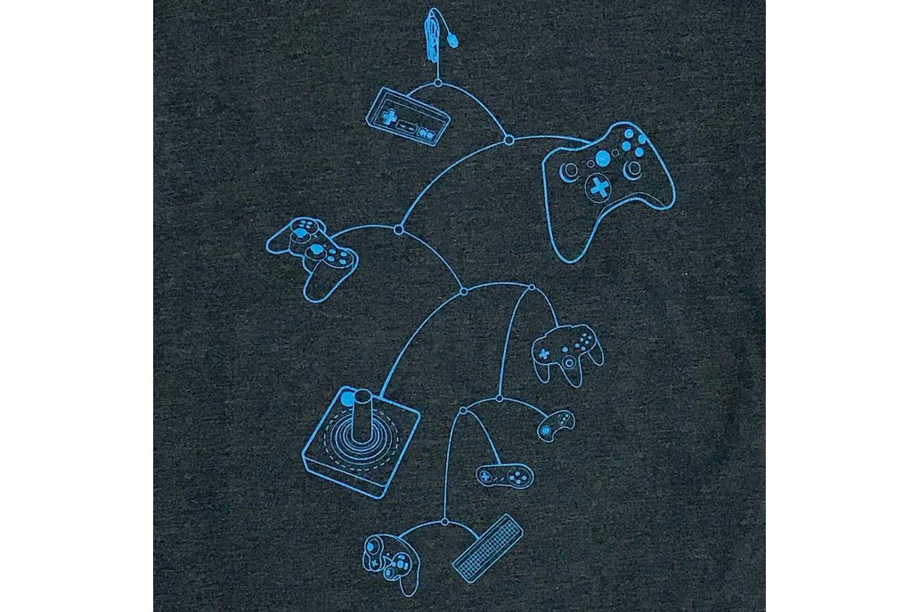 RETRO GAMING CONTROLLERS Graphic T-shirt 1