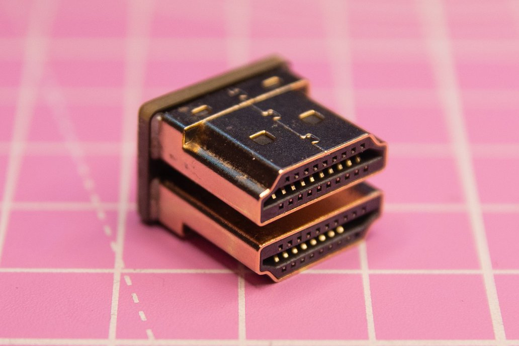 Low profile HDMI 180 angle connector Male to Male 1