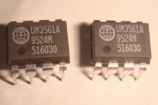 2X UM3561A UMC DIP-8 IC CMOS