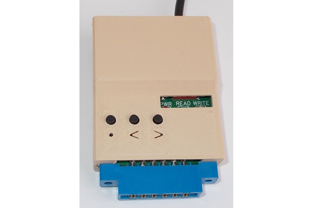 Floppy emulator-SD card Commodore 64(C64) with box 1