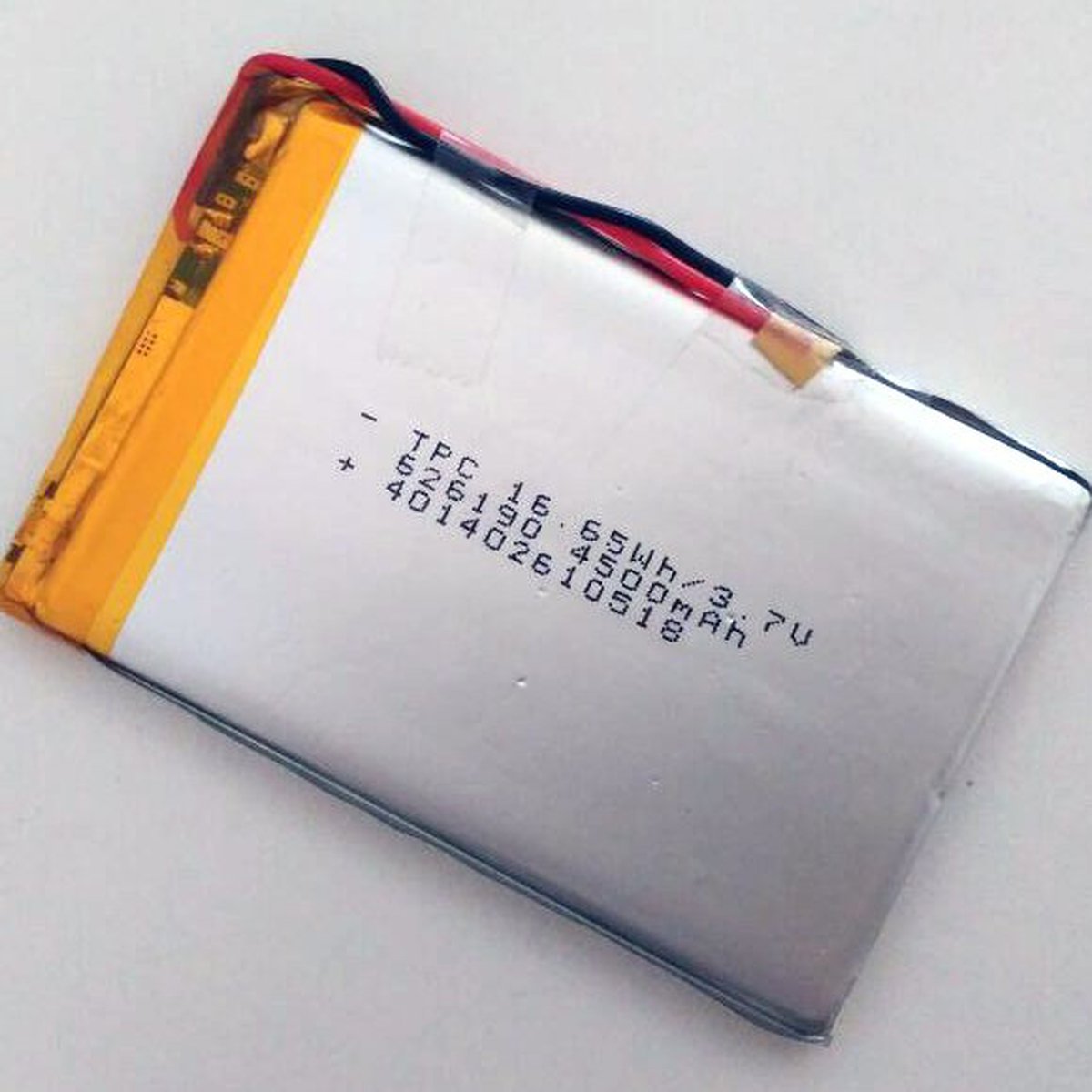 3.7 v. 3.7V 3500mah 12.70WH. Батарея ZTE 3000 Mah 3.8v. Аккумулятор 1100mah 3.7v 2 контакта. Аккумулятор 3.7 вольт GSP.