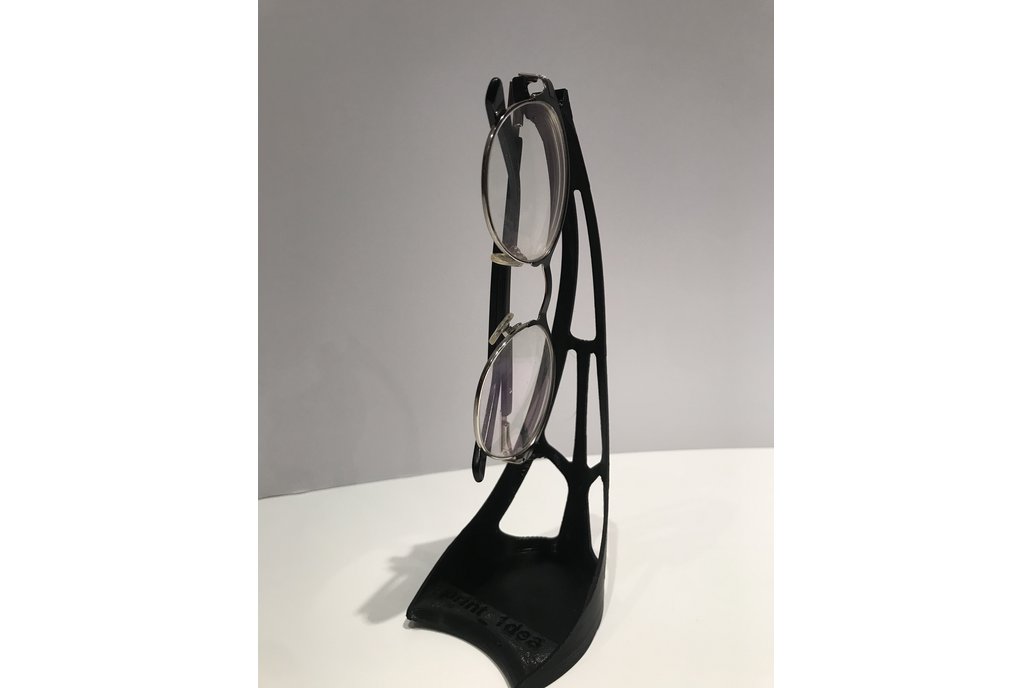 3D printed glasses holder 1