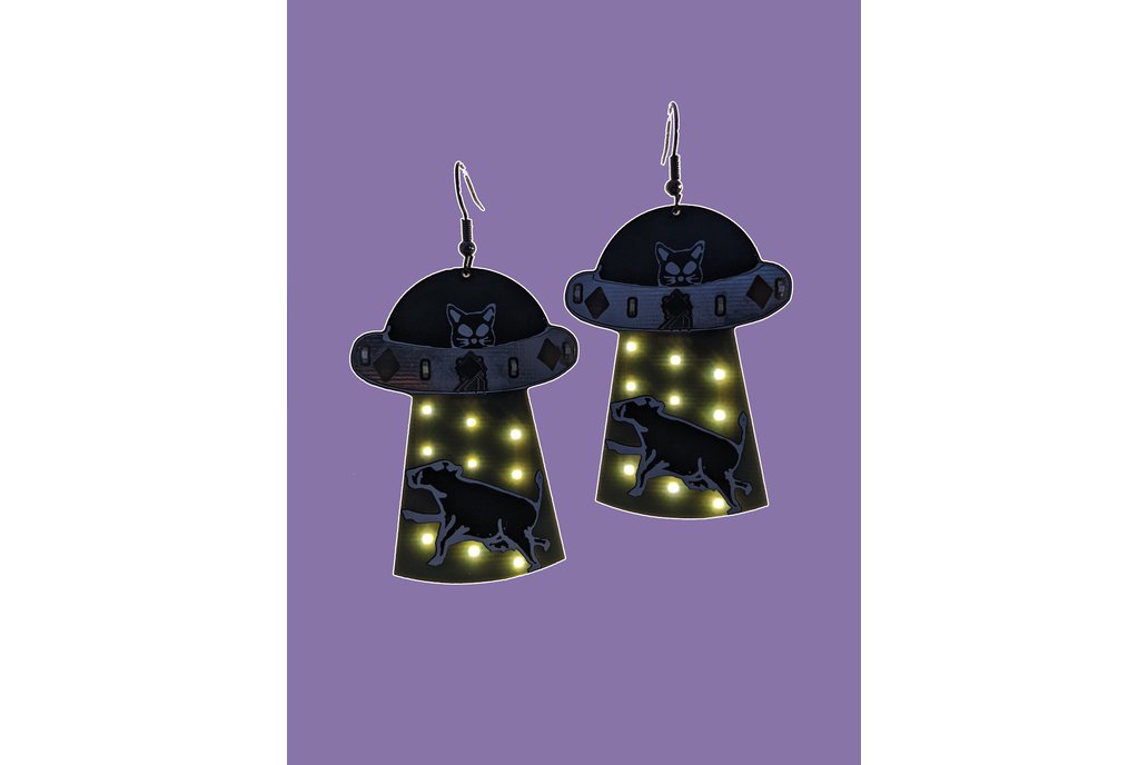 Alien Earrings | Cow Abduction | Light Up Earrings 1