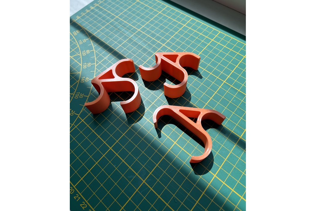 Standard Bathroom Radiator Hooks 1