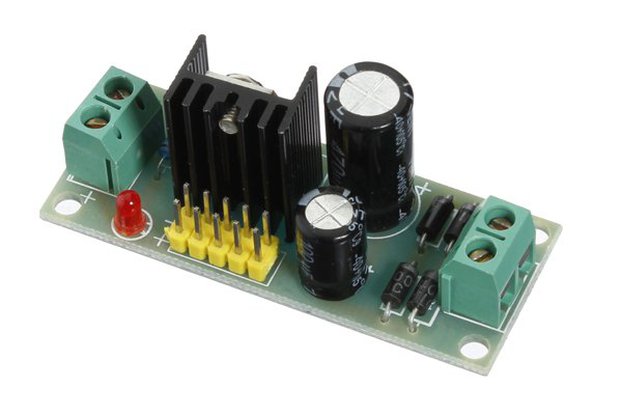 L7805 LM7805 Three Terminal Voltage Regulator Module For Arduino