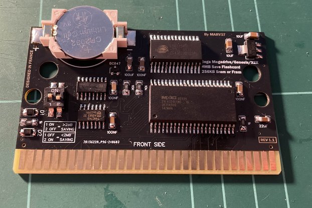 Sega Megadrive/Genesis flashcard 4mo 256kbit SRAM