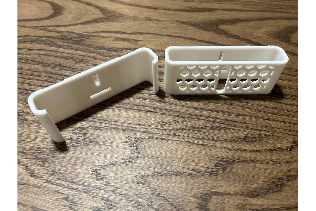 Ubiquiti Unifi USW-Flex-Mini 2.5G 5 Wall Mount 1