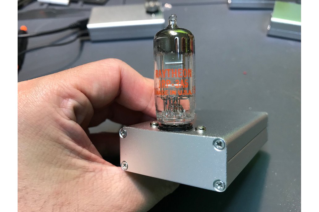 Ultra TUBE Headphone Amplifier 1