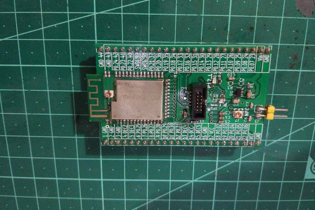 E73-2G4M04S NRF52832 Module Breakout Board