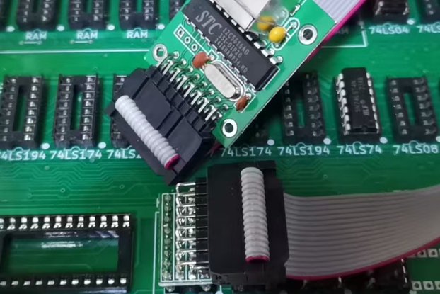 Apple ii PS/2 Keyboard Converter
