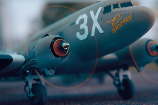 DC-3 / C-47 Army Green Edition