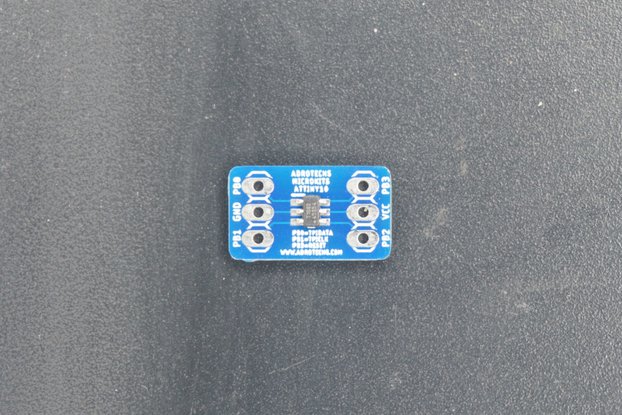 ATTiny10 Breakout Board