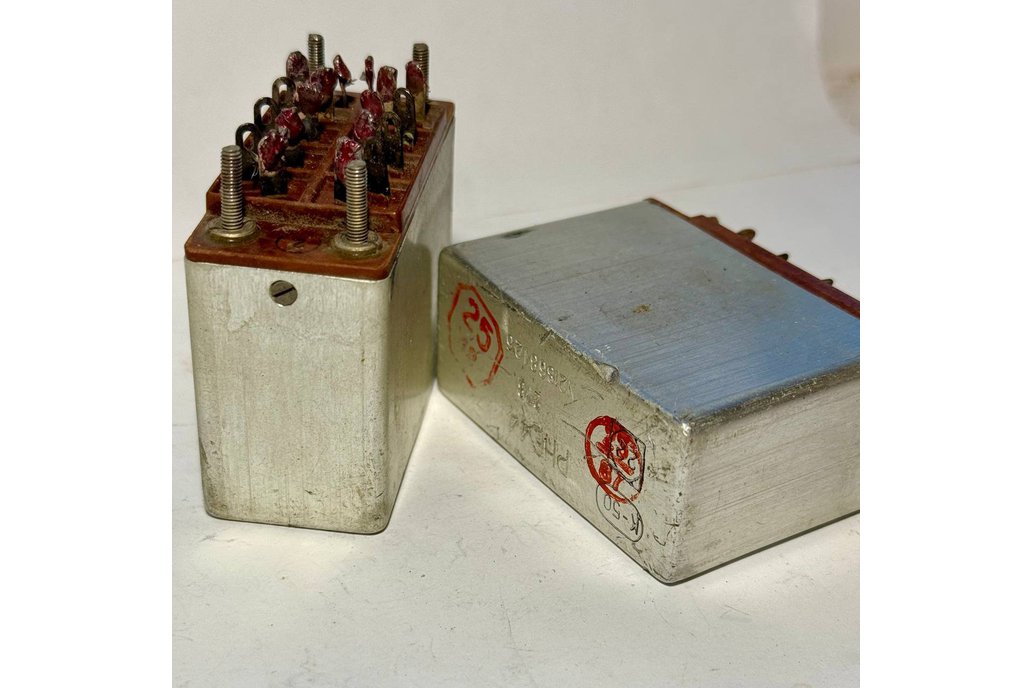 PHE 44-27V Contactor – Set of 5 Used Electrical 1