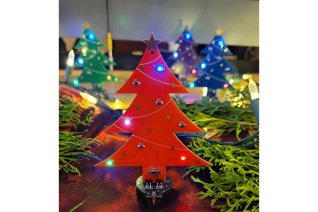 DIY (2x) Christmas Tree Ornament / Holiday Display 1