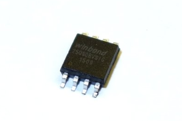 Winbond W25Q80BVSSIG (HackRF One flash chip)