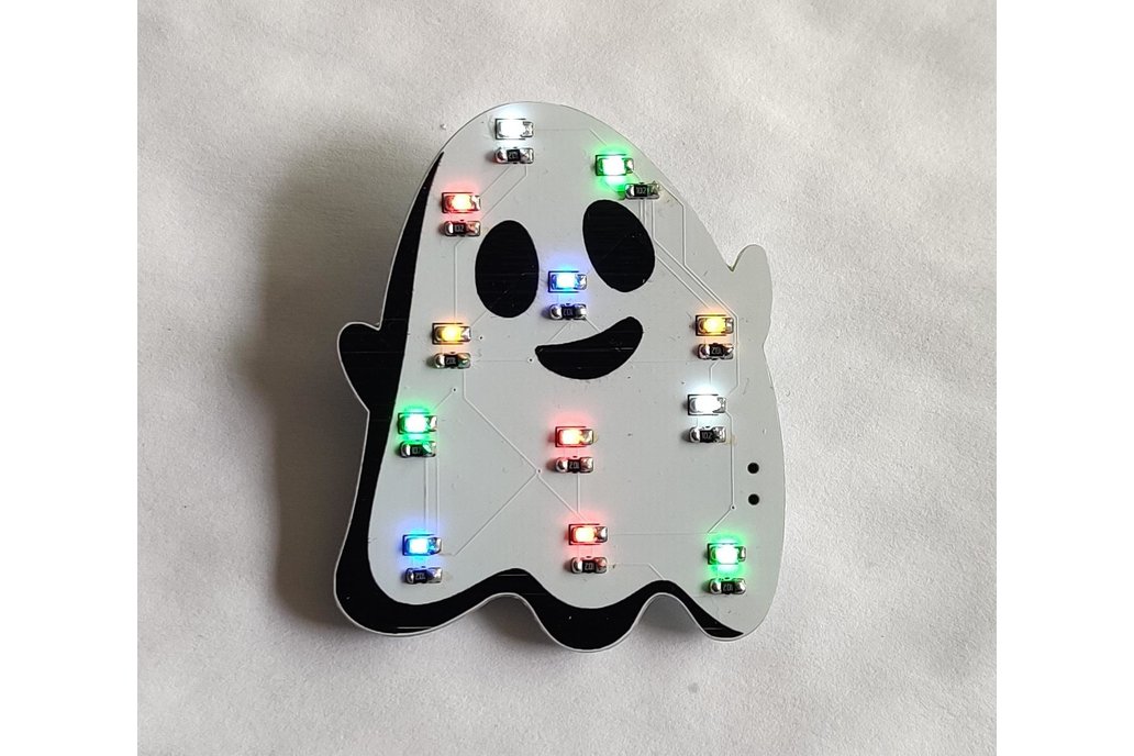 Halloween "Ghost" Pin Badge (incl. battery) 1
