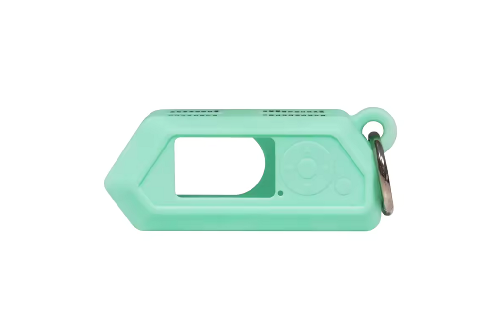 Flipper Zero Silicone Case Green with Carabiner 1