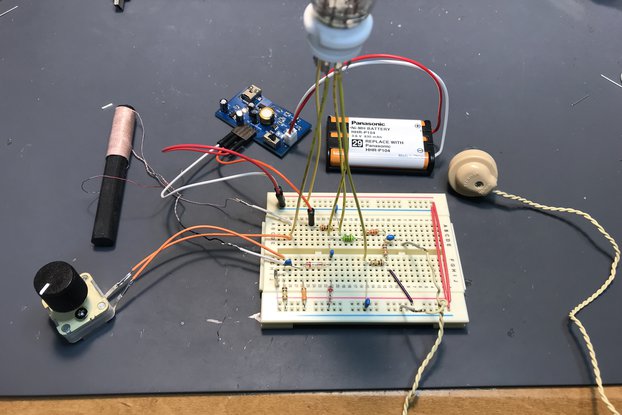 Breadboard vacuum tube radio kit