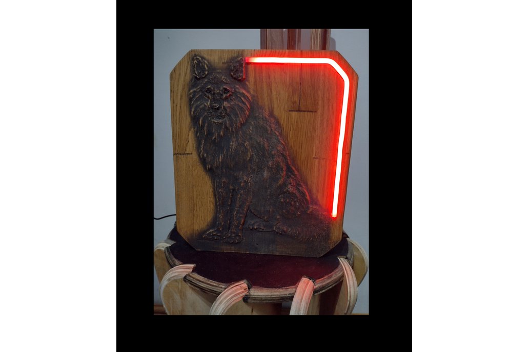 RGB Wolf Carving also Lamp 1