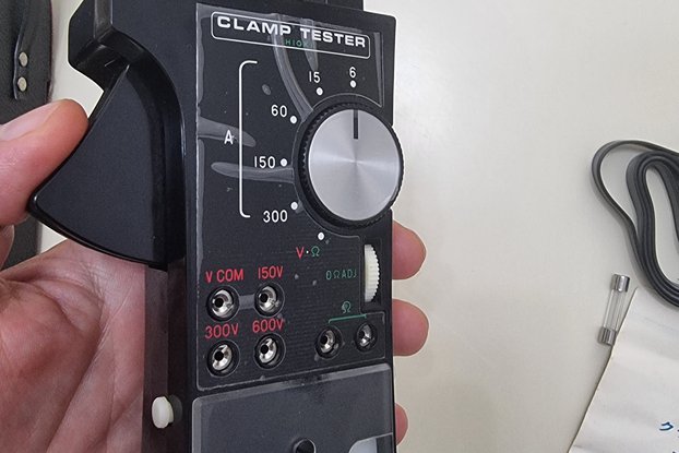 Hioki CT-300  Clamp Meter. Vintage 1972, Japan
