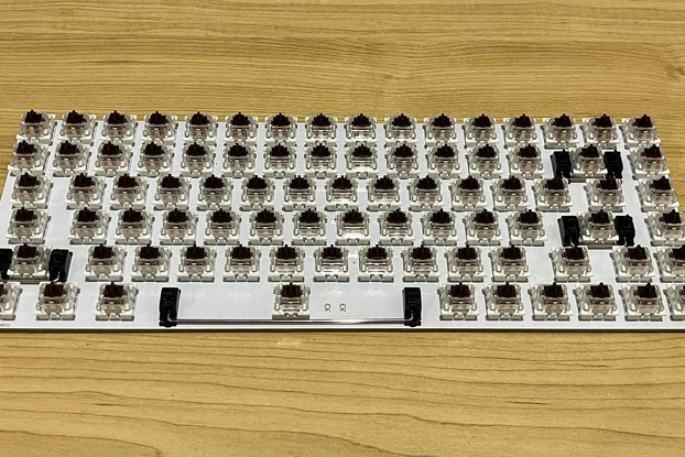 Minimilistic Mechanical Keyboard