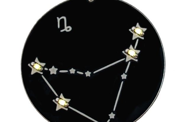 Capricorn Star Sign Pendant Light Up Necklace 🐐