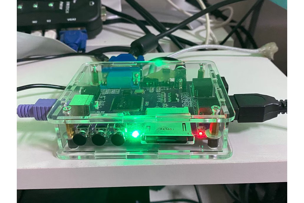 ZXUNO VGA 2M - Multi-soft core FPGA 8-Bit game con 1