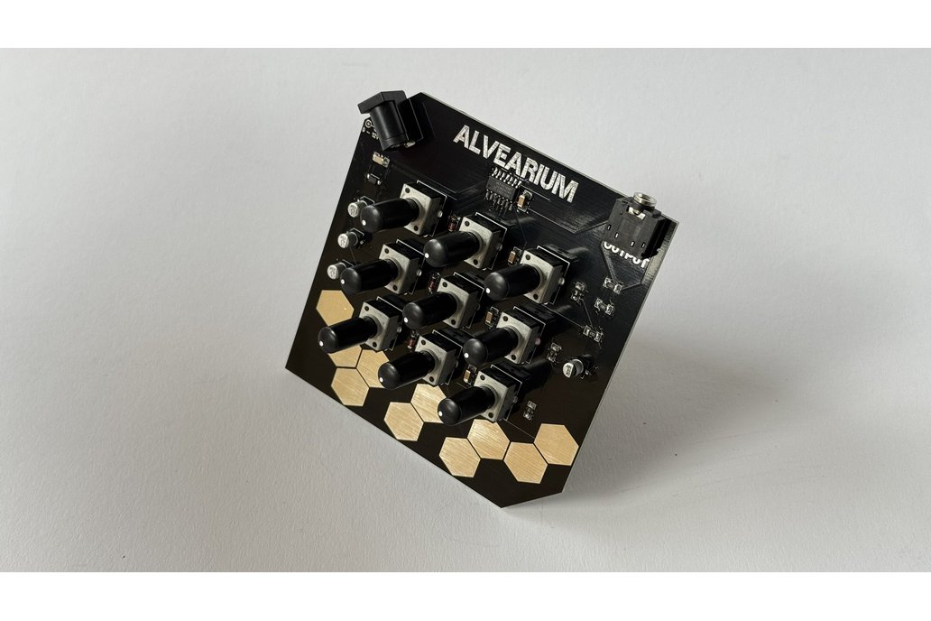 Alvearium 1