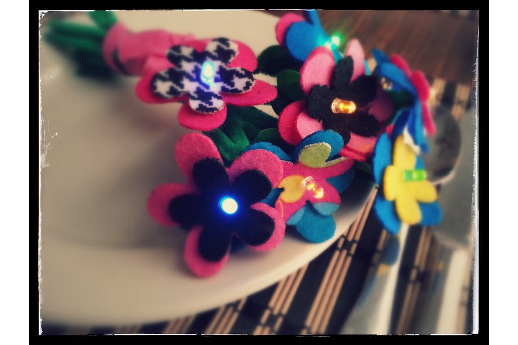 E-Felt Flower Kit  1