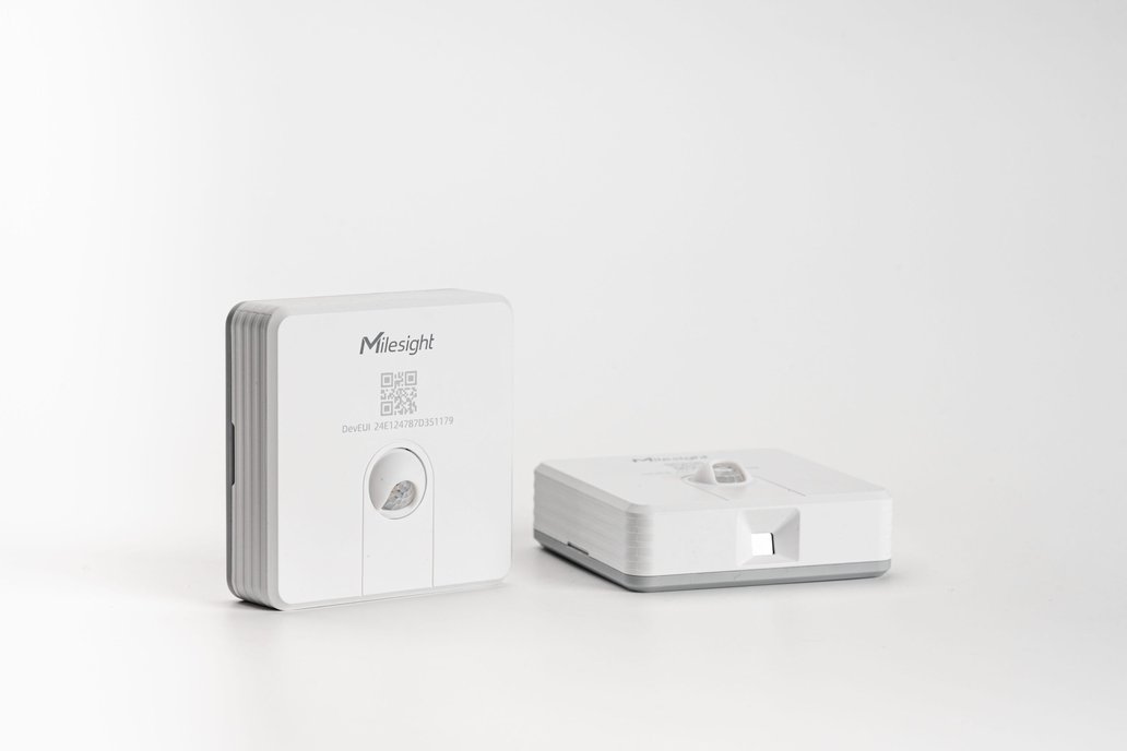 Milesight LoRaWAN Desk & Seat Occupancy Sensor 1