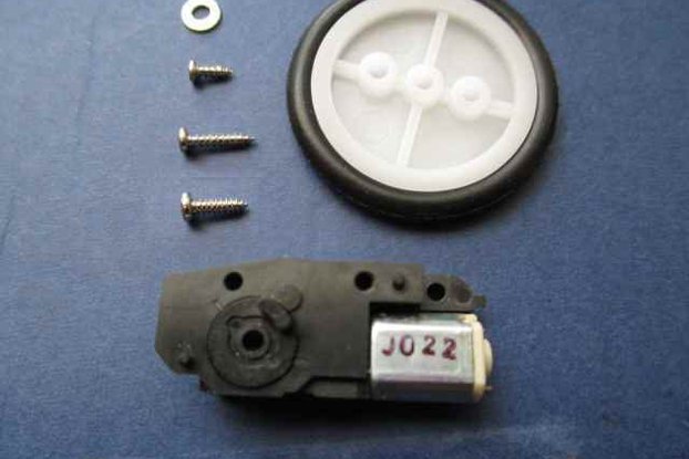 Tiny geared motor with tire/pulley for NanoBoard