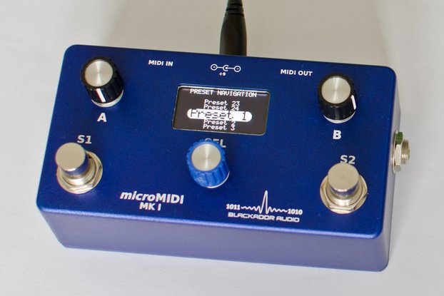 microMIDI Foot Controller (Blue with White OLED)