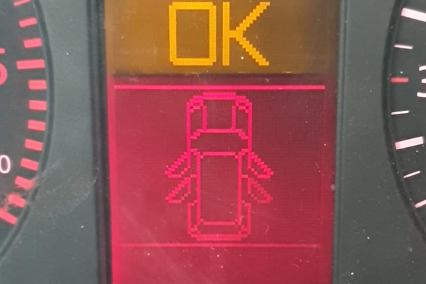 Indicator of opened door for V.A.G. cars