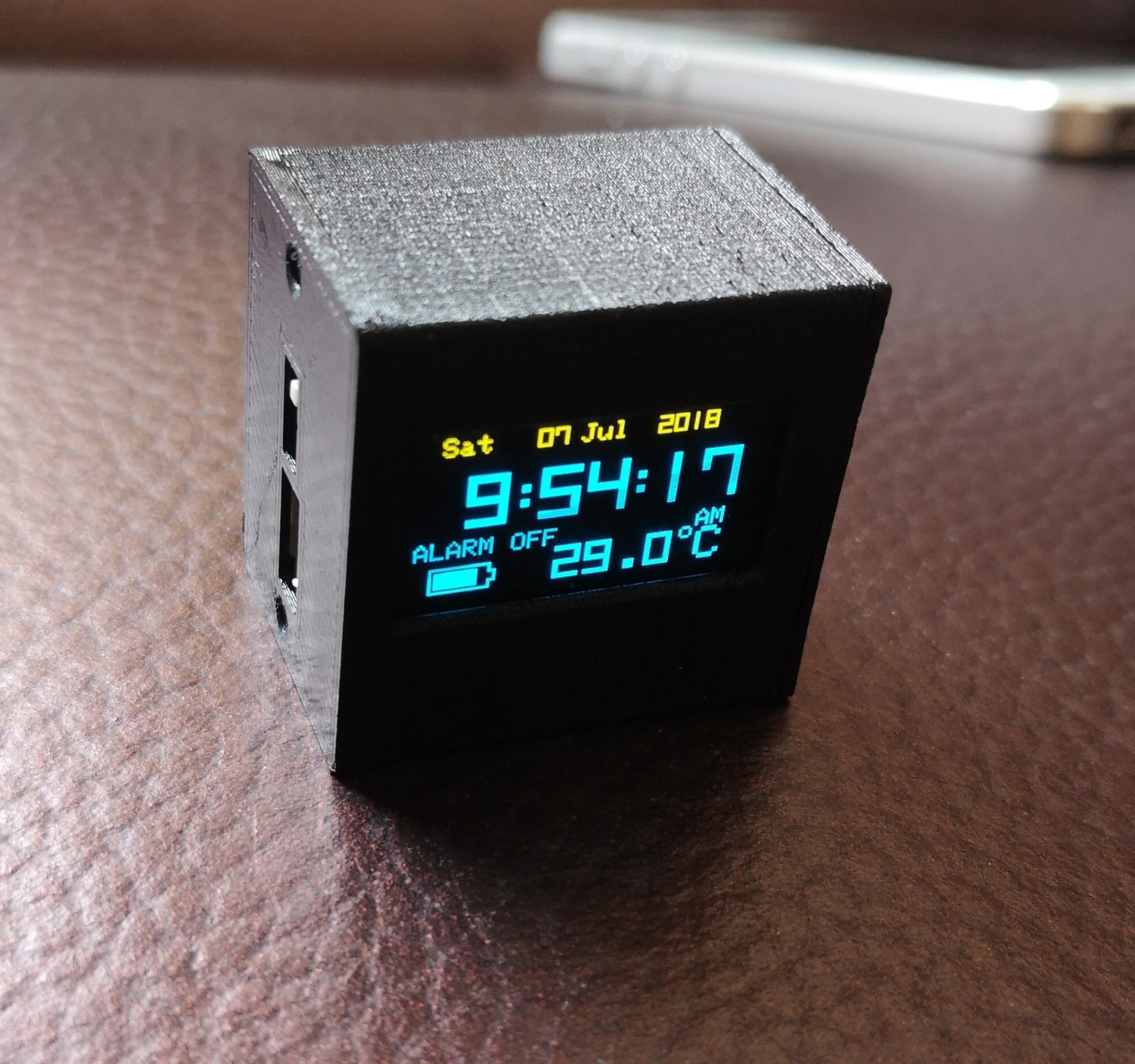 NEW Version OLEDiUNO Clock with Temp, Volt, Alarm from Phoenix CNC ...