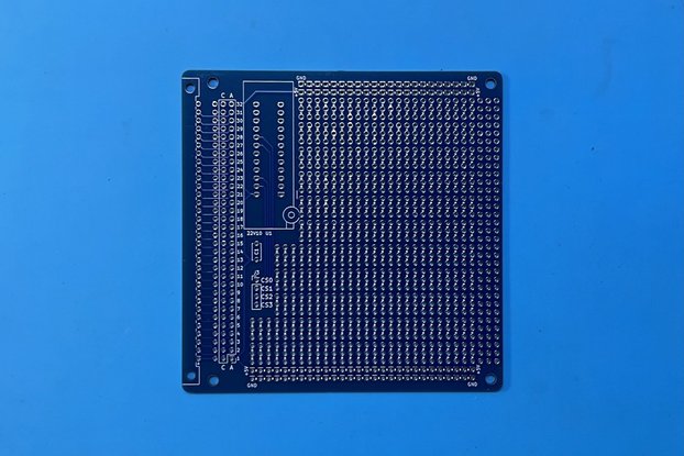 Minimalist Europe Card Bus – Prototype 22V10 Card