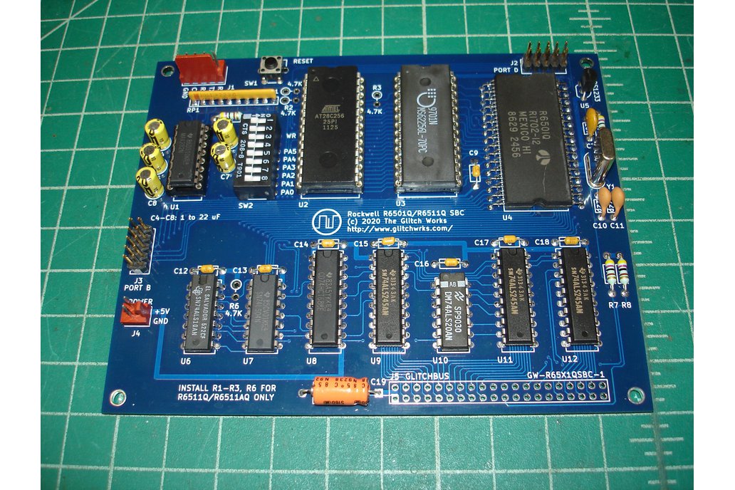 Ci R 6511 Q ~ Ic R6511Q ~One-Chip Μprocessor~ 64-Pin PLA037 