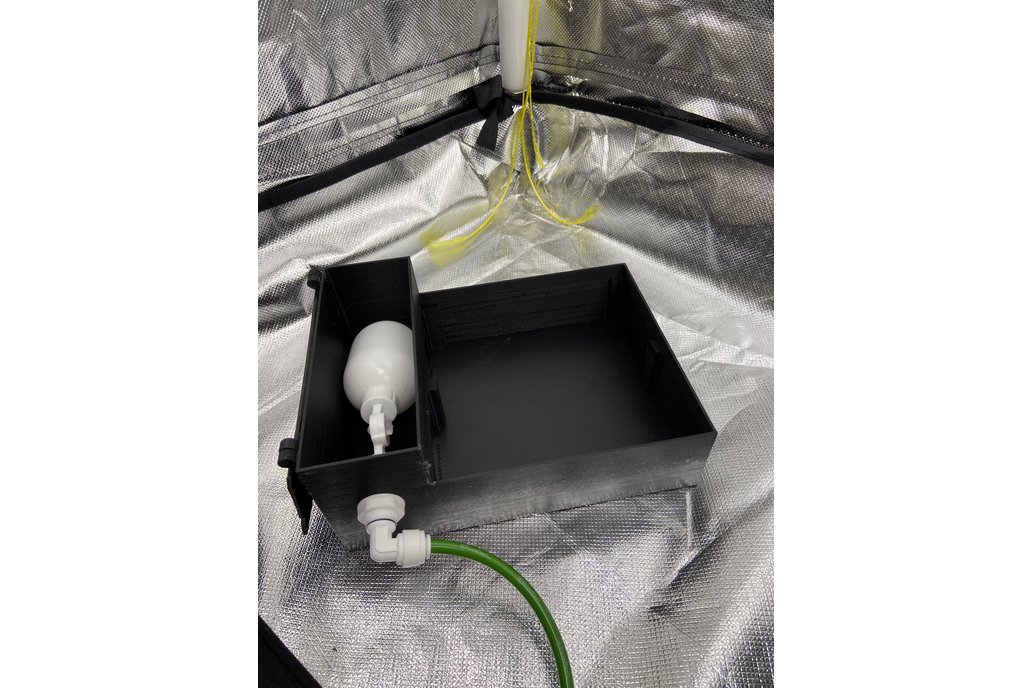 Hydroponic AutoFloat Planter 1