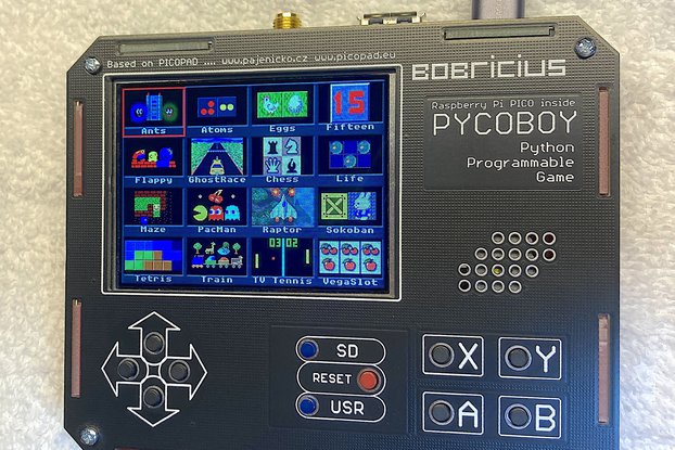 PYCOBOY - Small universal console & computer
