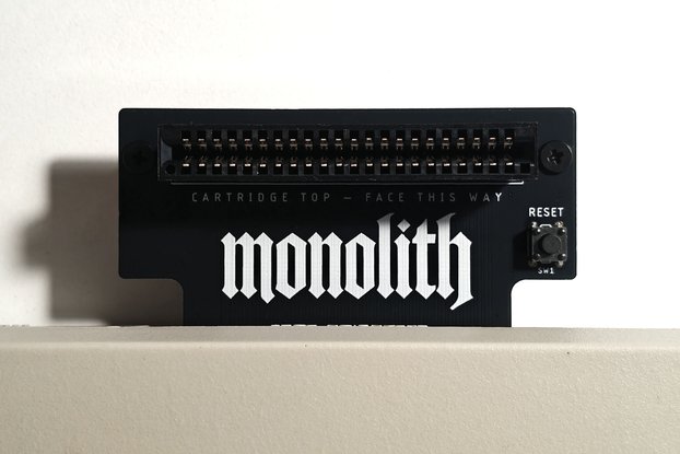 Monolith64 - Expansion port angle adapter for C64
