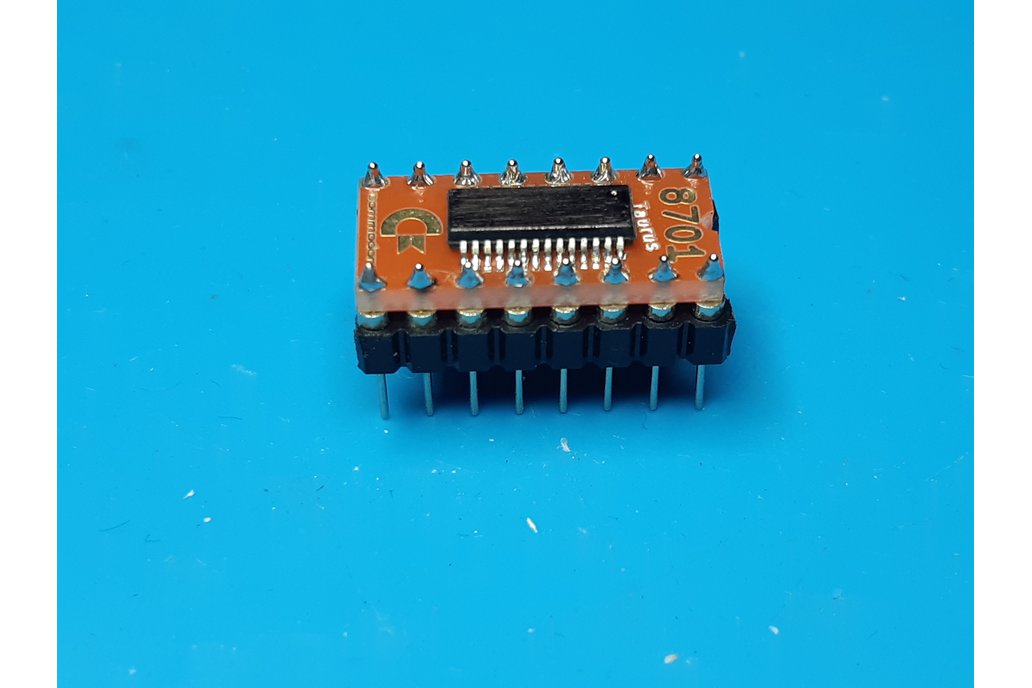 #01 2 x 8701 timing chip IC per Commodore c64/c128 MOS - 