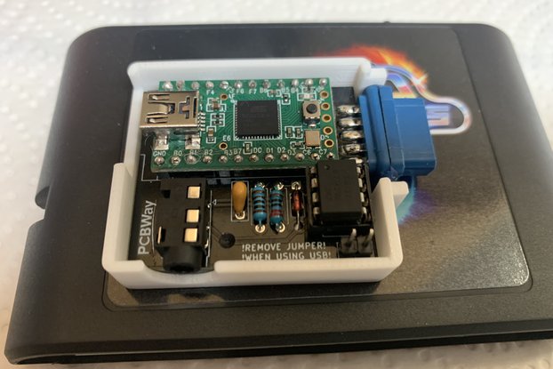 GenMDM Sega Genesis / Mega Drive MIDI adapter