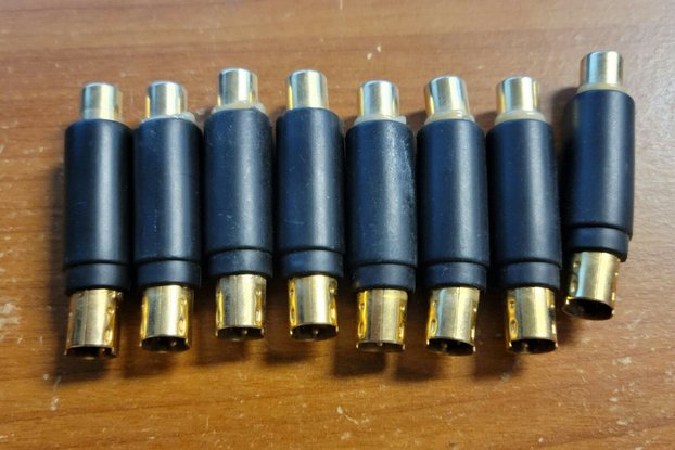 Jack Adapter S-Video to RCA Connector