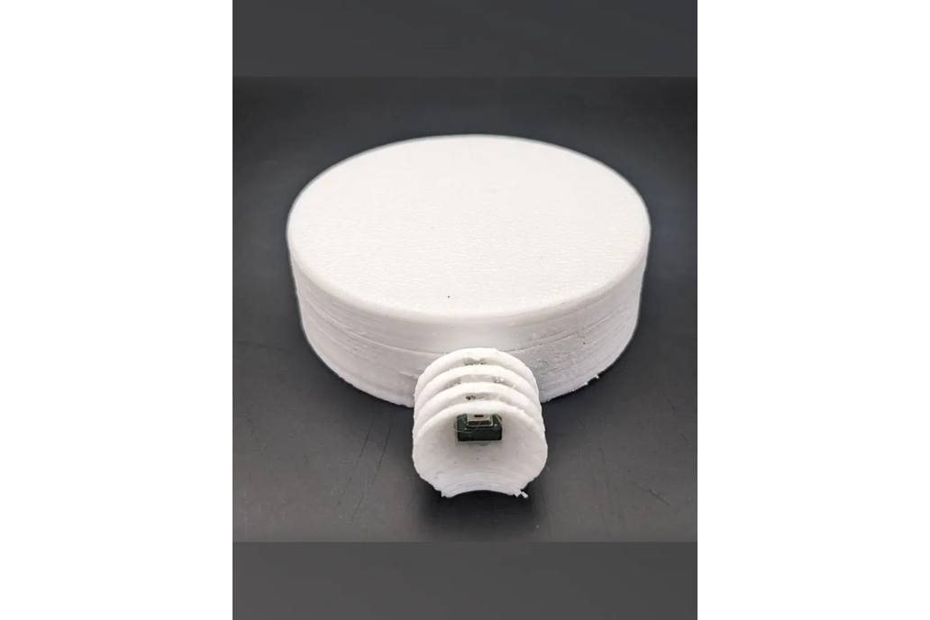 Outdoor ZigBee temperature and humidity sensor 1